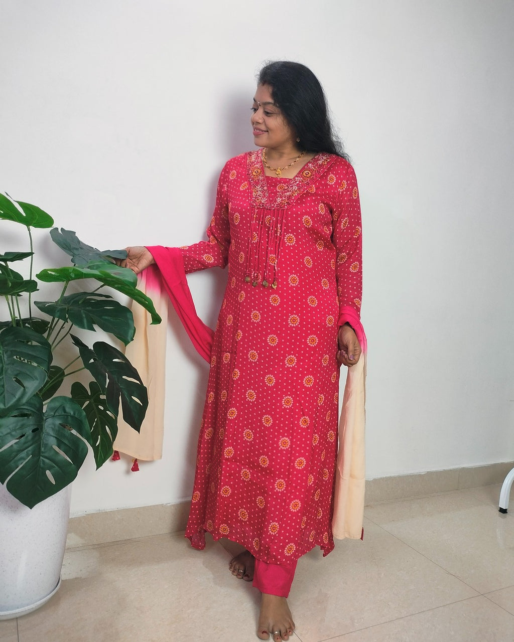 Chinon 3 piece bandhej suit set