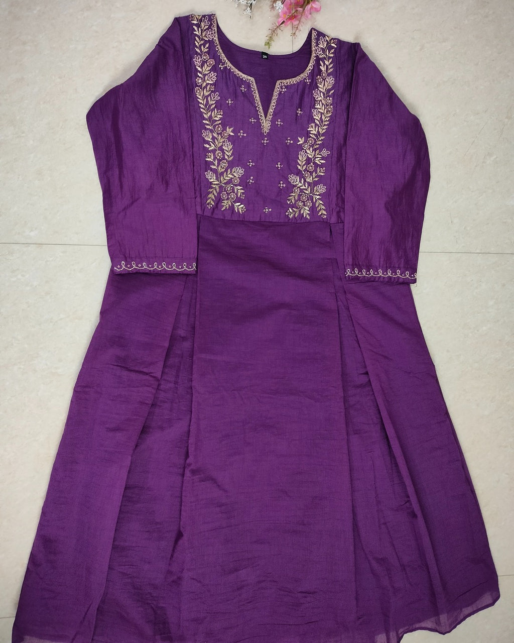 Chanderi 3 piece suit set.