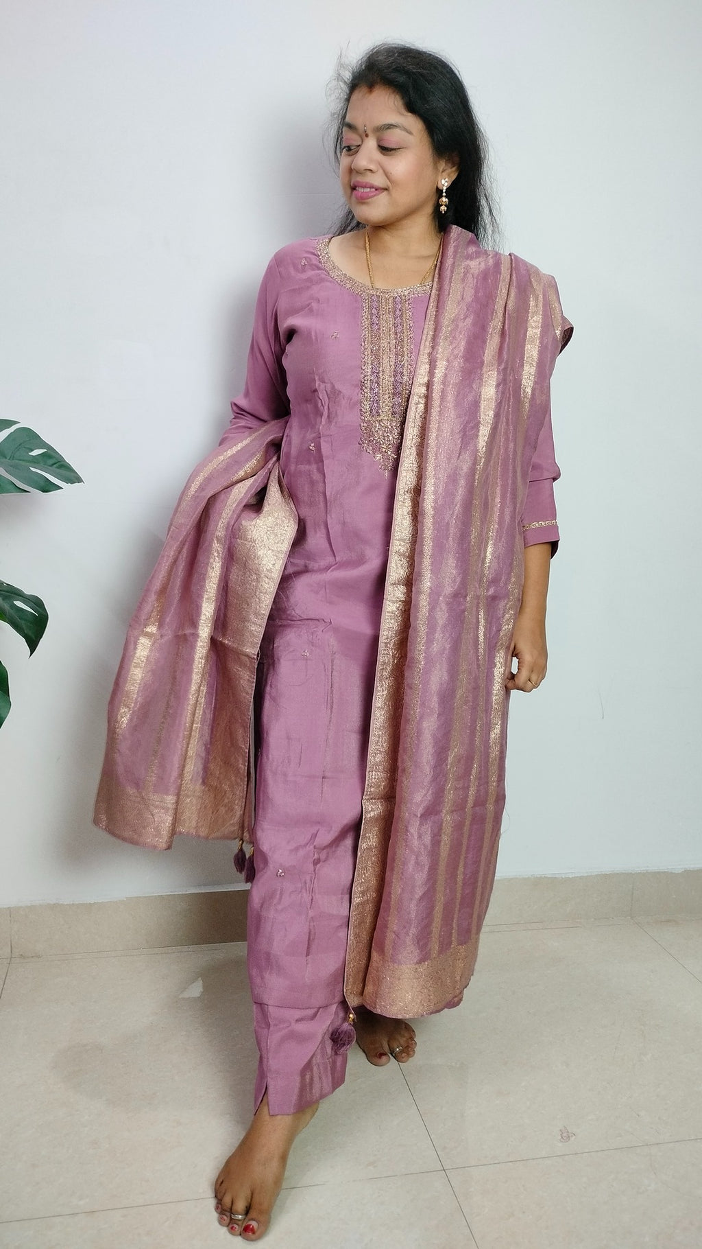 Mauve Silk blend Tissue Three piece straight fit kurta set