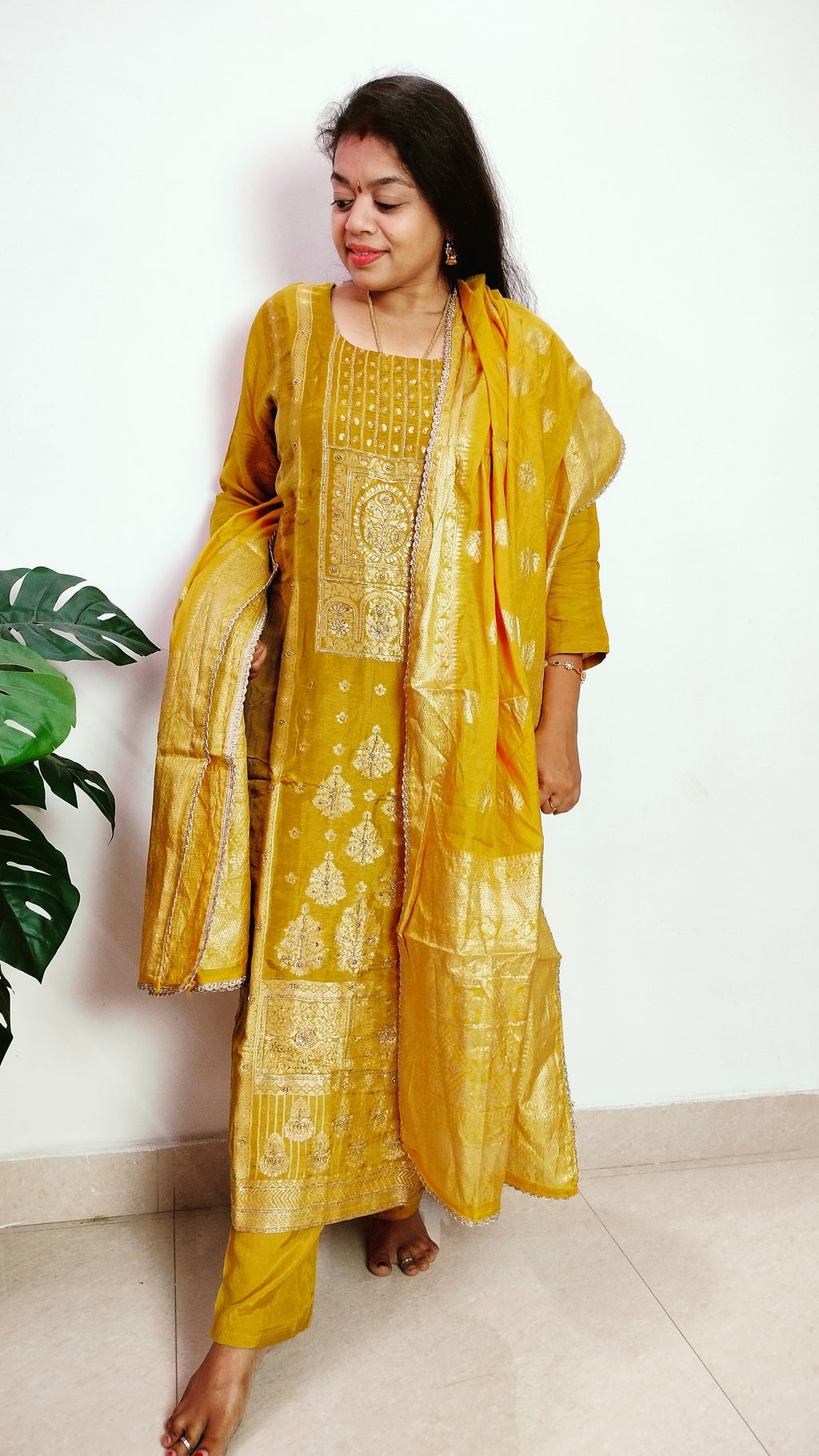 Yellow dola silk straight fit 3- piece kurta set