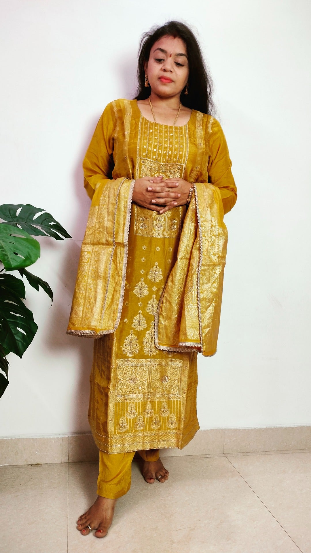 Yellow dola silk straight fit 3- piece kurta set