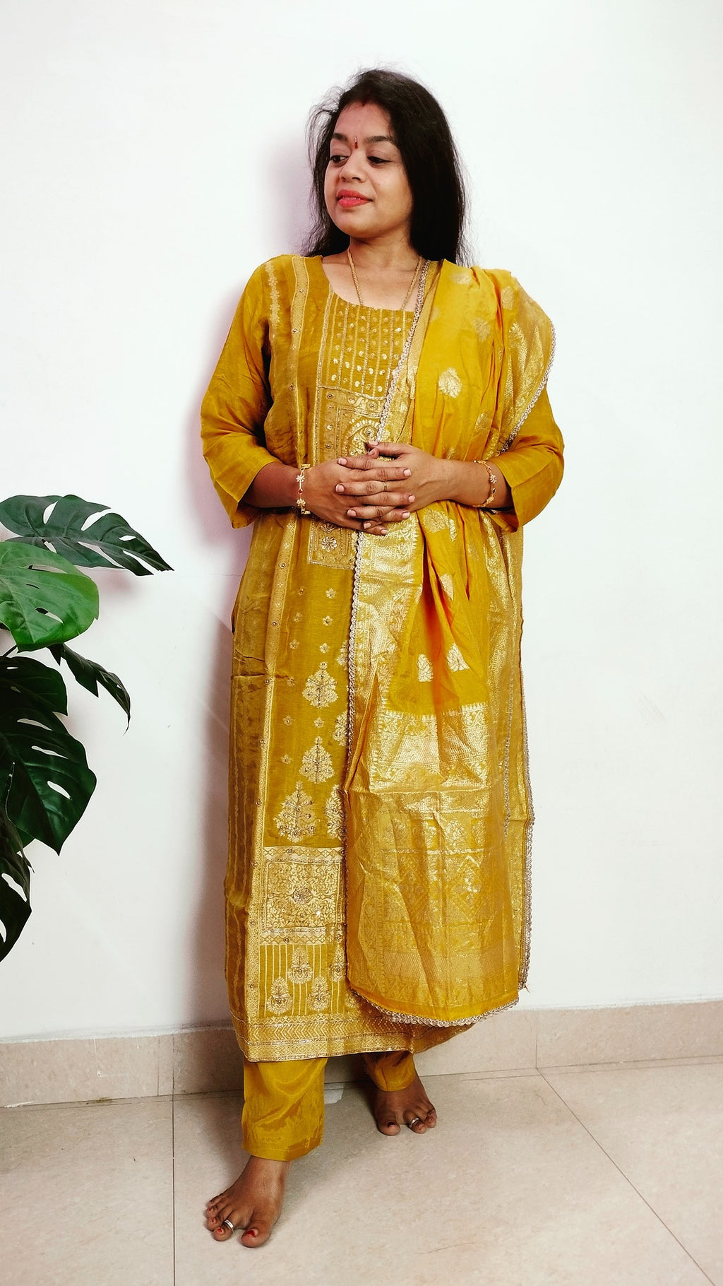 Yellow dola silk straight fit 3- piece kurta set
