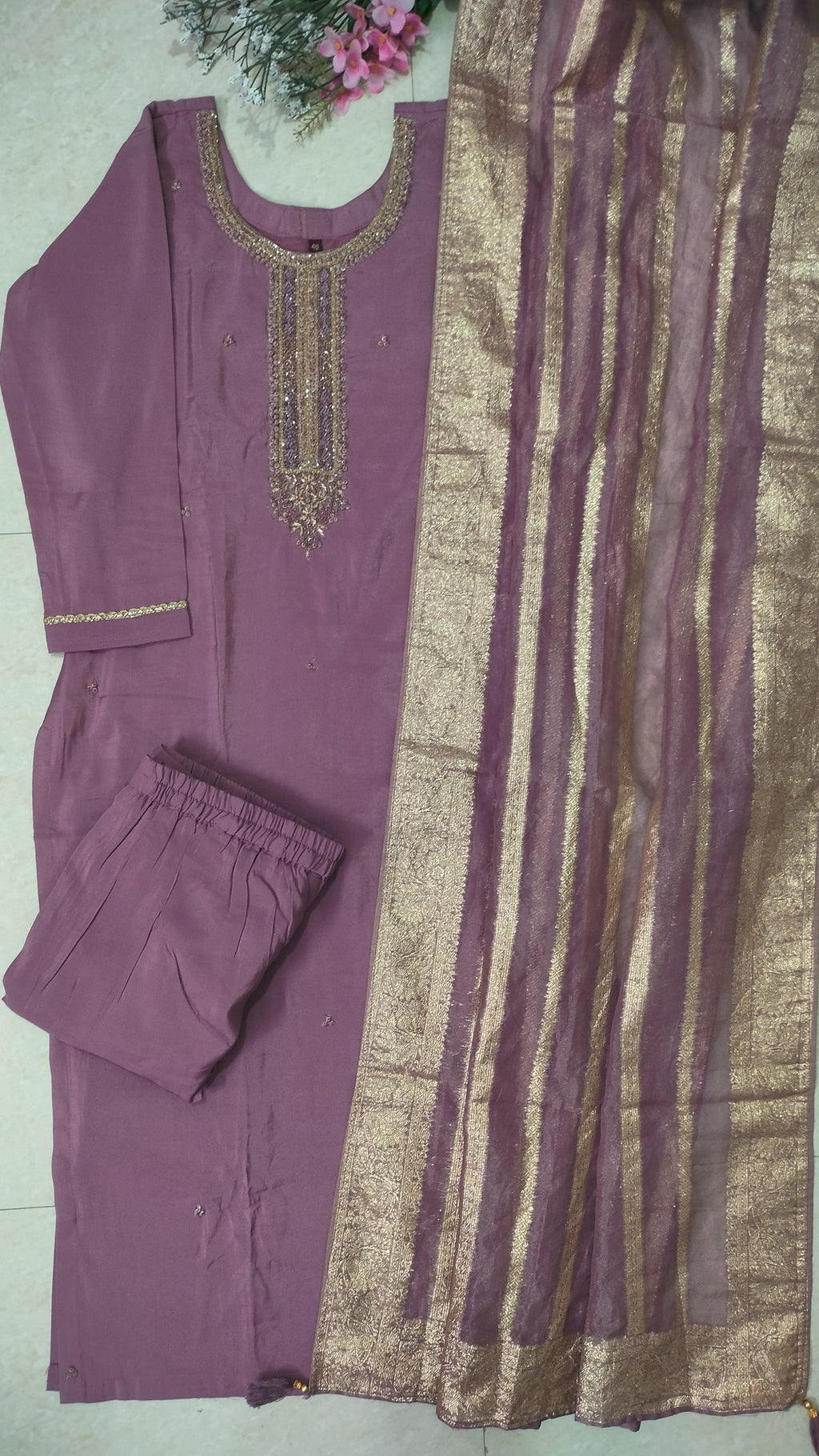 Mauve Silk blend Tissue Three piece straight fit kurta set