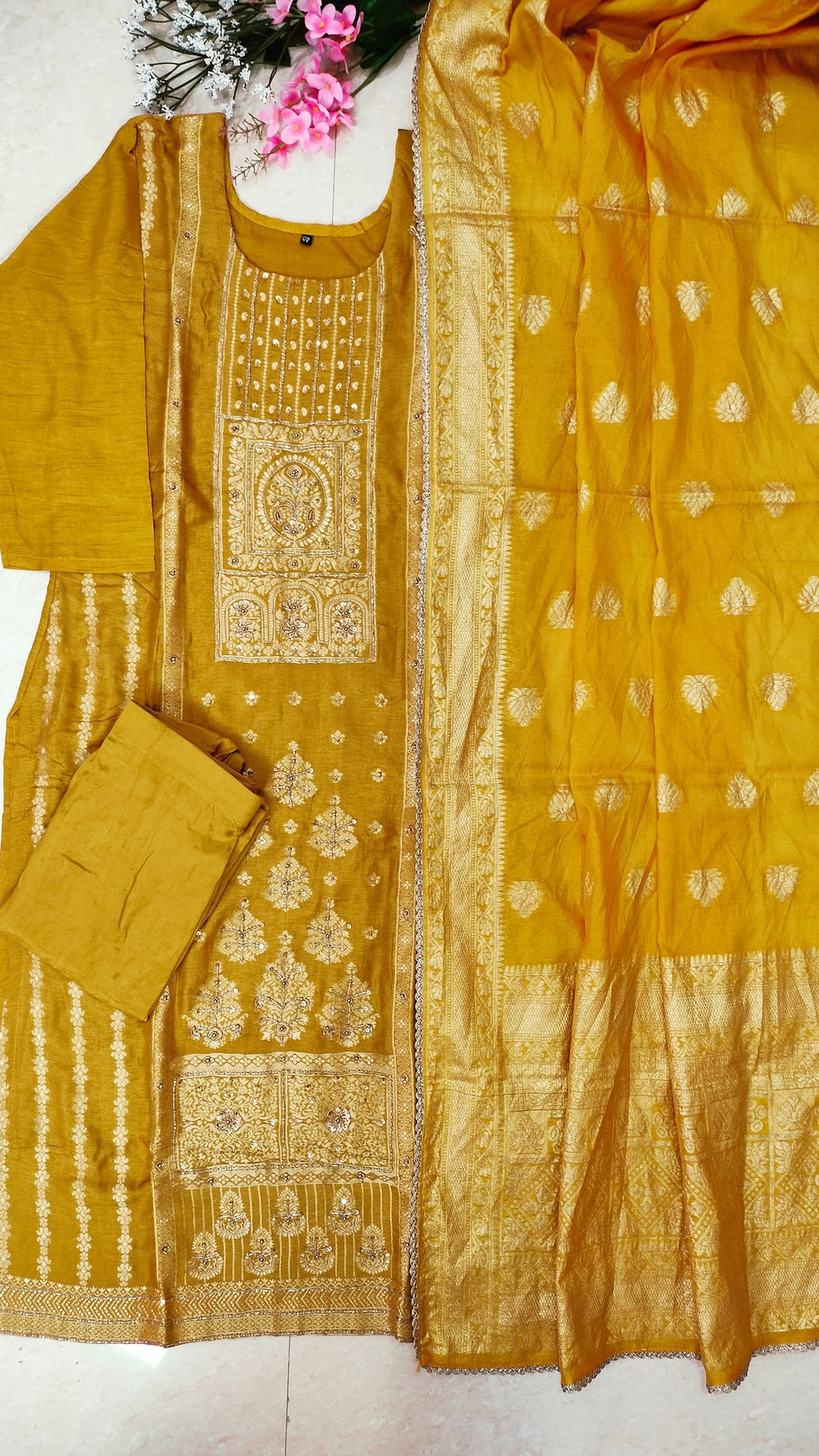Yellow dola silk straight fit 3- piece kurta set