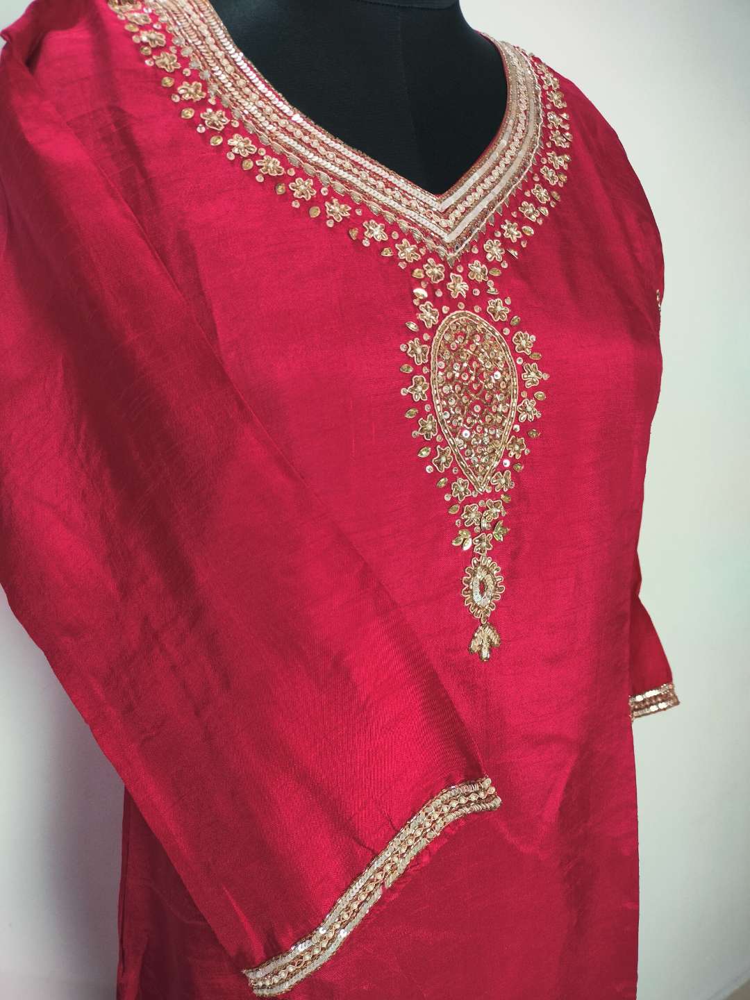 Dark pink colour dola silk straight fit 3-piece suit set