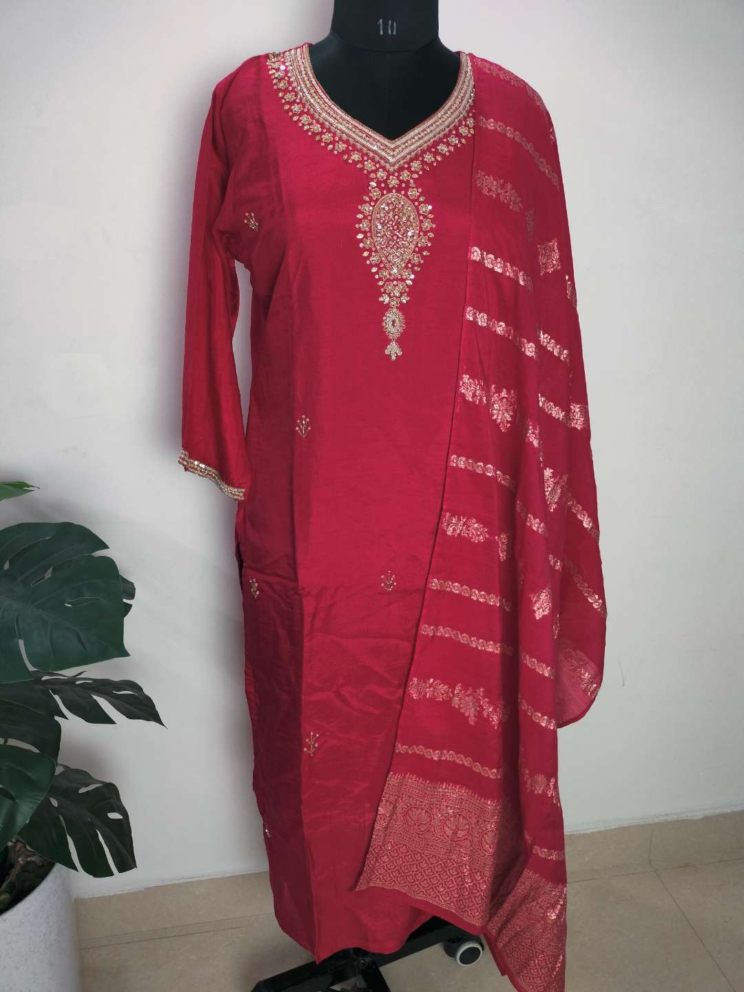 Dark pink colour dola silk straight fit 3-piece suit set