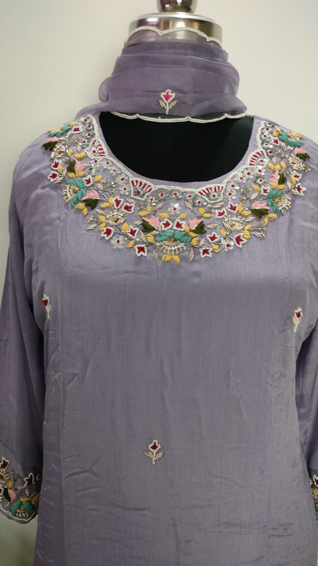 Light lavender colour pure Chinon 3 piece straight-fit kurthi set