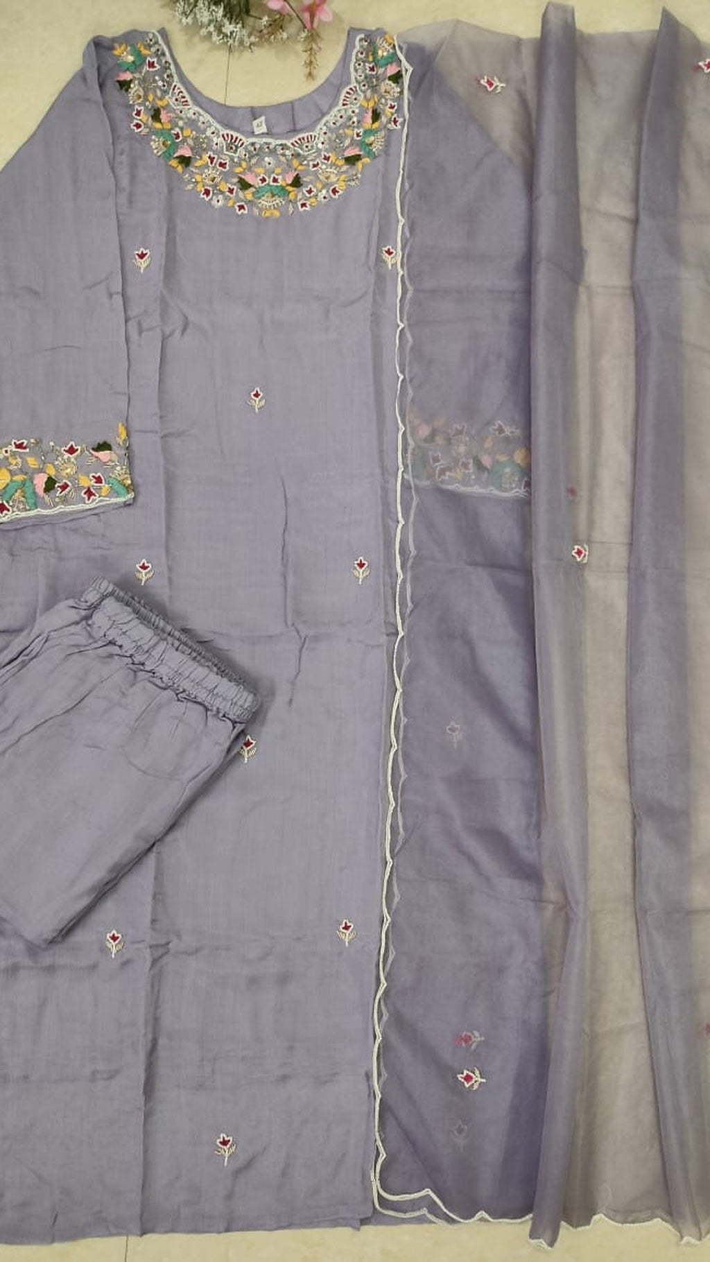 Light lavender colour pure Chinon 3 piece straight-fit kurthi set